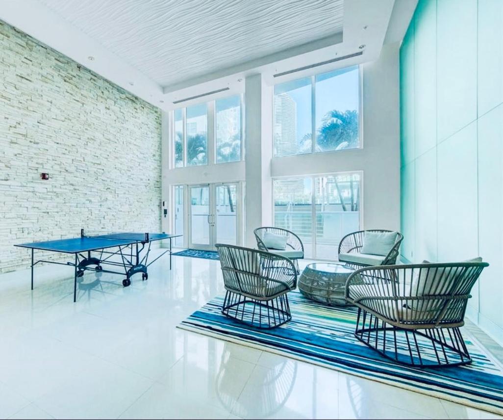 2 Story Loft Downtown Miami Leilighet Eksteriør bilde